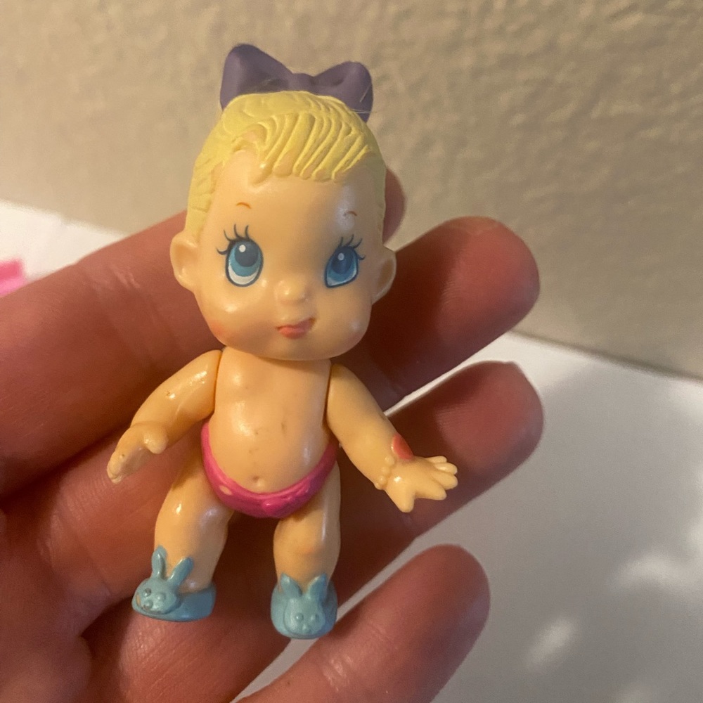 Vintage Kenner baby doll 1994